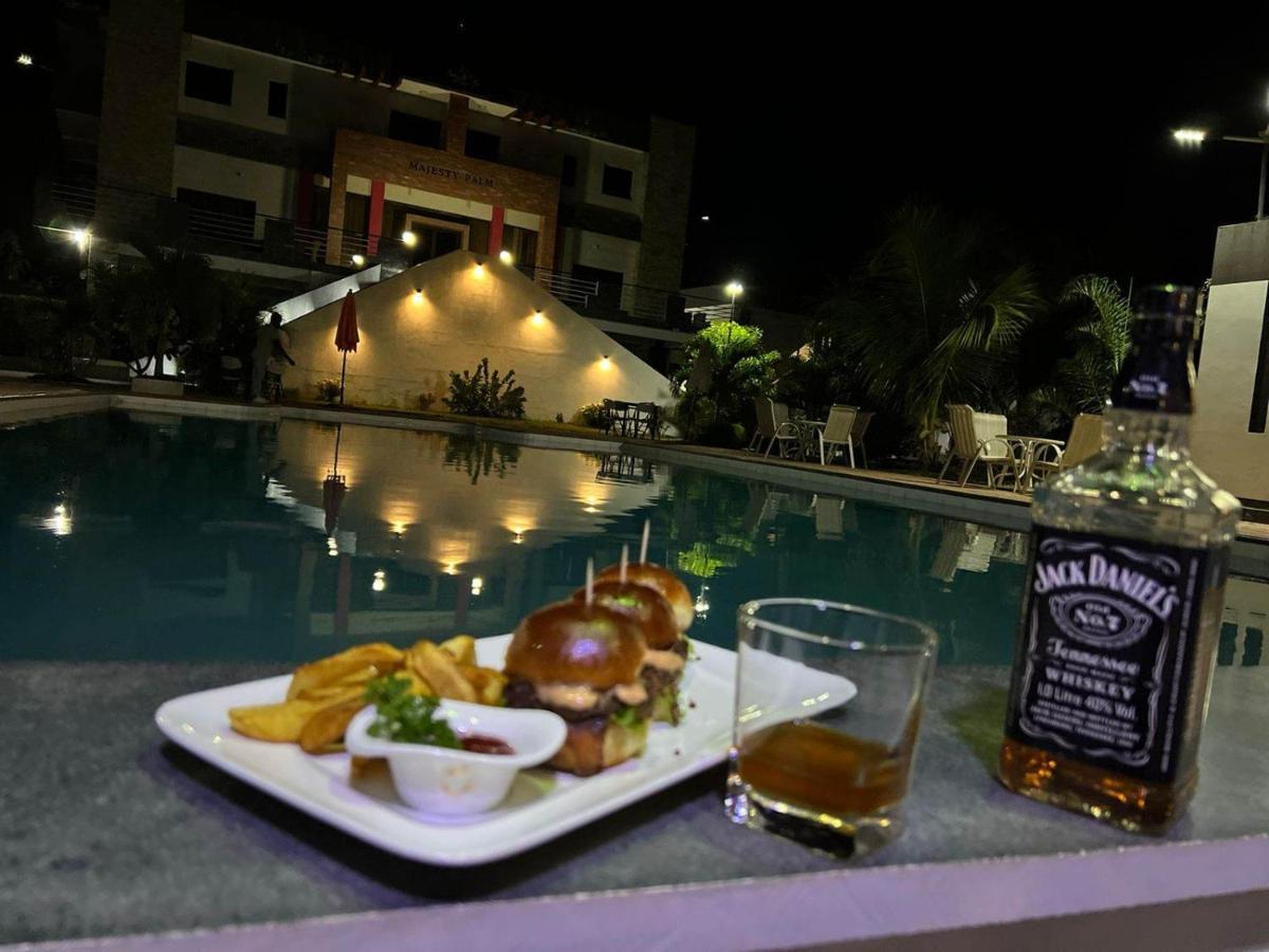 Majesty Palm Resort マジュンガ エクステリア 写真