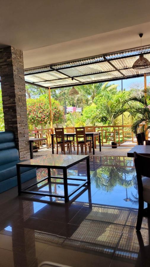 Majesty Palm Resort マジュンガ エクステリア 写真